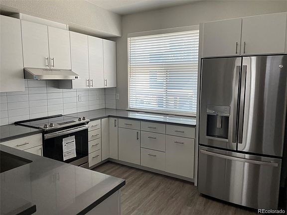 4th image of 2895 W 10th Ave
