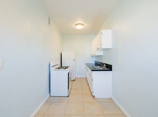 Terrace Castle, Los Angeles, CA 90006