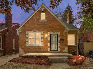 17221 Bradford St, Detroit, MI 48205