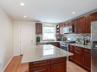 1413 Orange St, Philadelphia, PA 19125