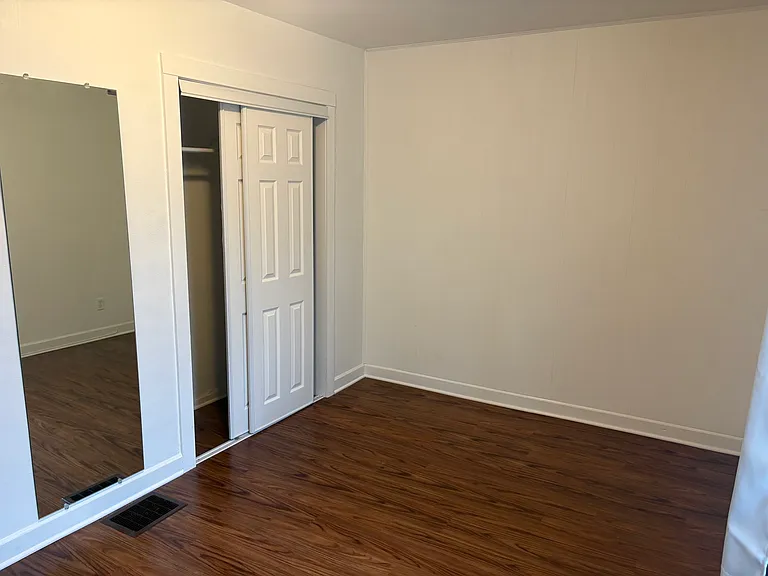 10 N Greenleaf St — Photo 8