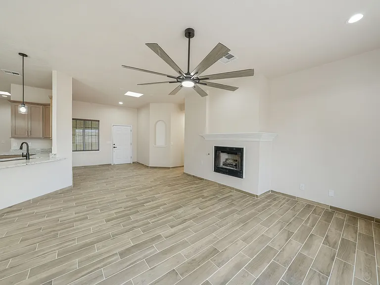 2641 Bearcat Dr — Photo 9