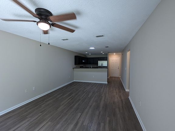 5th image of 117 Plantation Point Dr