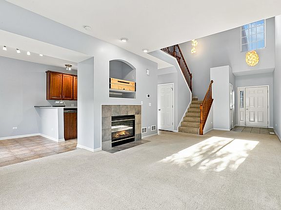 4th image of 17573 S Gilbert Dr