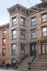 Sold by Space Marketing Shop