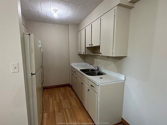 5th image of 6555 Thornberry Cres #347