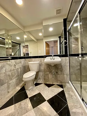Rented by City Connections Realty | media 21