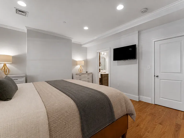 668 Massachusetts Ave #G-1 — Photo 11
