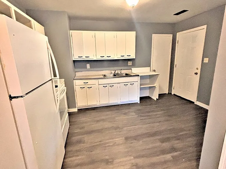 1006 Danville Rd SW — Photo 8