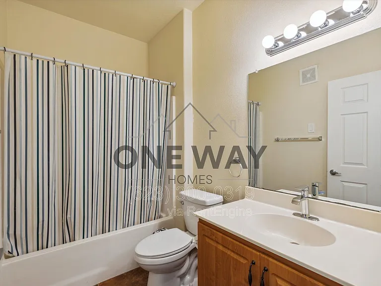 10136 E Southern Ave — Photo 15