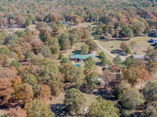 4896 Quiet Acres Rd, Shreveport, LA 71107