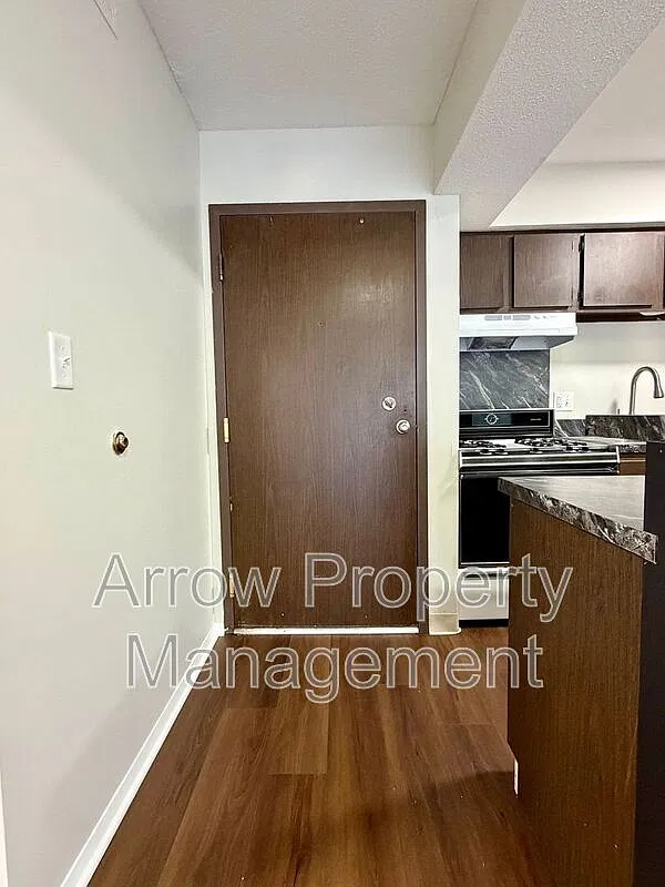1 bed, 1.0 bath, 640 sqft, $755 — Photo 4
