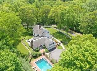 22 Edgewater Dr, Wilton, CT 06897