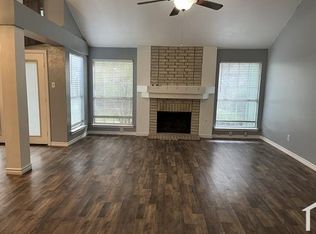 8114 Weatherly Dr, Rowlett, TX 75089