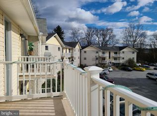 12 Warren Lodge Ct APT 2A, Cockeysville, MD 21030