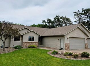1007 3rd AVENUE E E, Holmen, WI 54636