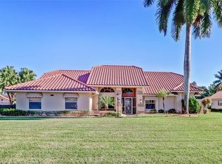 1279 Foxtrot Ct, Naples, FL 34104