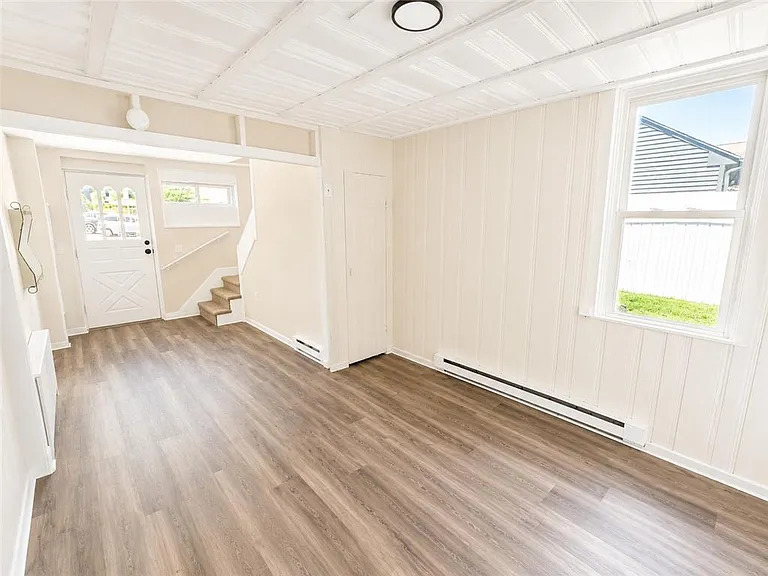 508 Riegel St — Photo 4