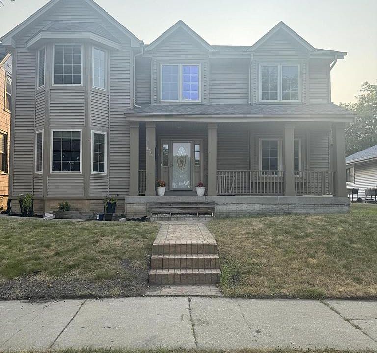 1st image of 1725 N 19th STREET
