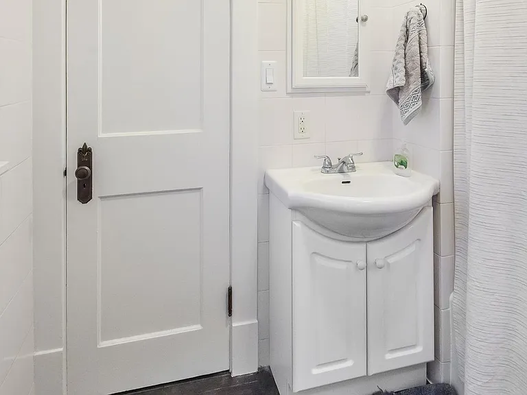 3343 Apple St — Photo 11