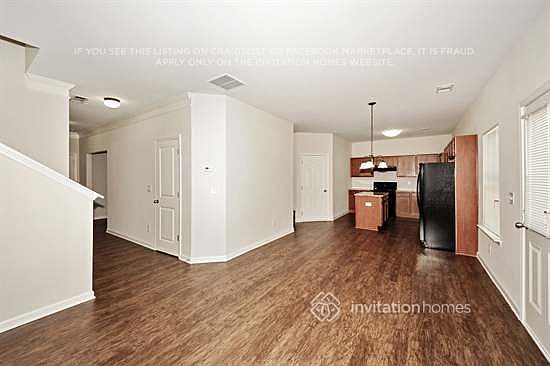 5th image of 4112 Oak Field Dr