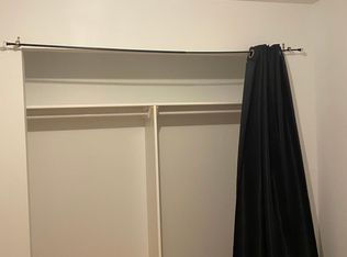 2 Honeysuckle Ln, Asheville, NC 28806