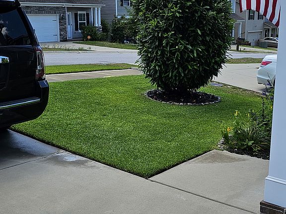 4th image of 964 Yarrow Ln