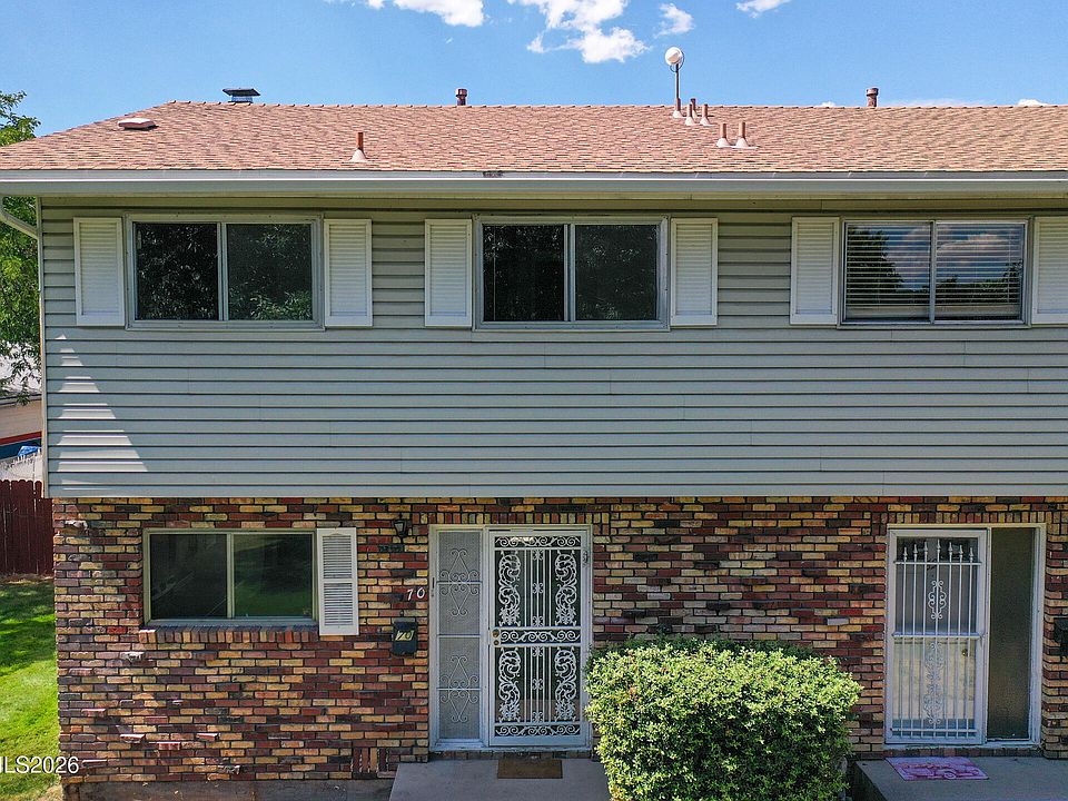 1st image of 70 Smithridge Park