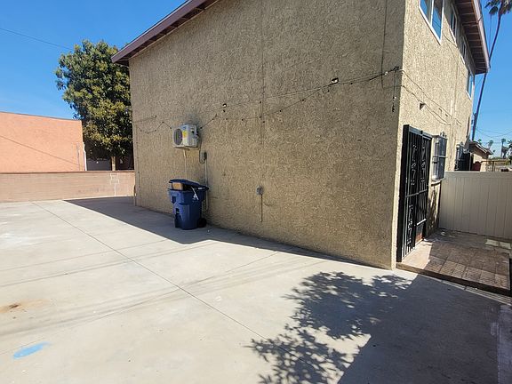 4th image of 931 Island Ave