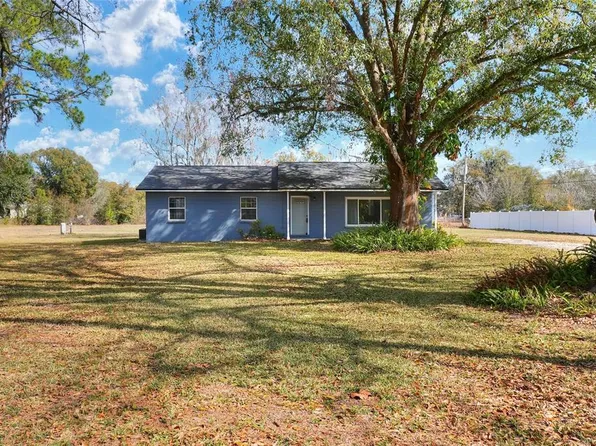 4535 Meadowview Dr, Lakeland, FL 33810