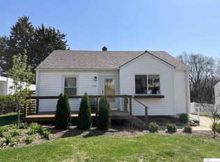 1327 S 52nd Ave, Omaha, NE 68106