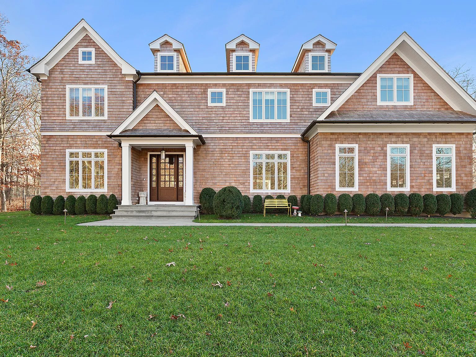 Like-New Modern Farmhouse In Sag Harbor — Photo 1