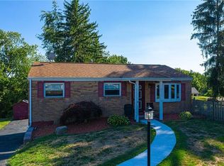 562 Meadowvale Dr, Cheswick, PA