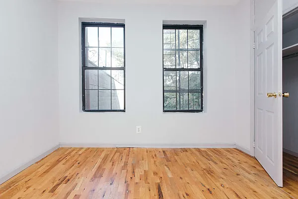 Rented by Nooklyn NYC LLC | media 26