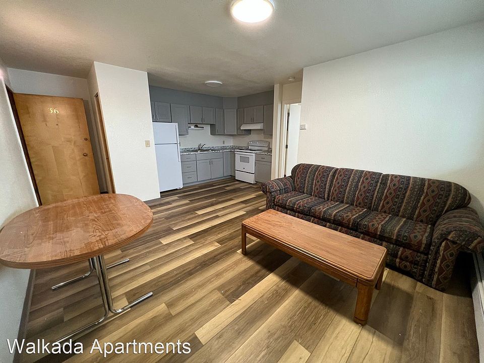 1st image of 1655 2nd Ave #27