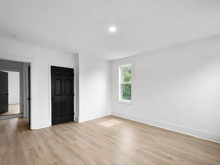 1117 McNeilly Ave — Photo 7