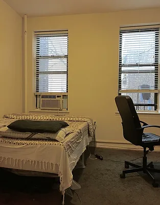 Rented by Urban Real Estate Property Group Inc | media 3