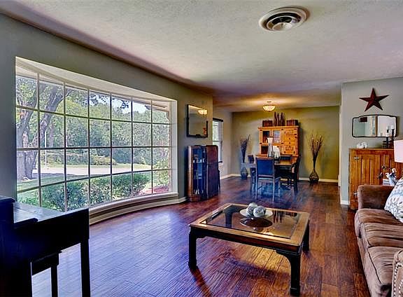 4th image of 4115 Sarita Dr