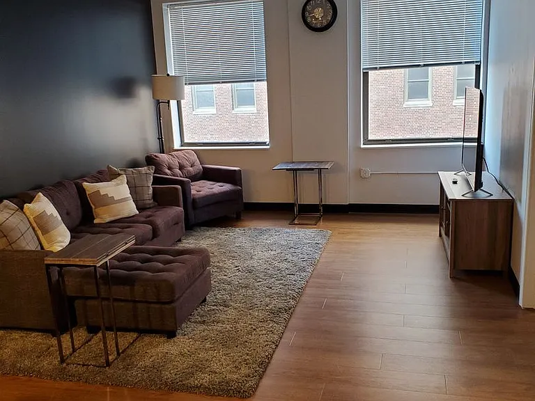 Fairfax Lofts — Photo 21