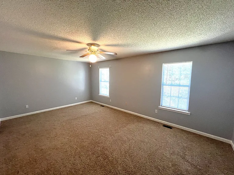 3153 Achey Dr — Photo 11