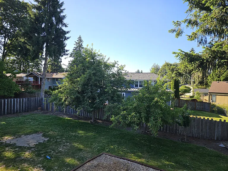 15904 NE 112th St — Photo 4