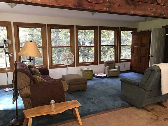 4th image of 45 Elk Lake Dr
