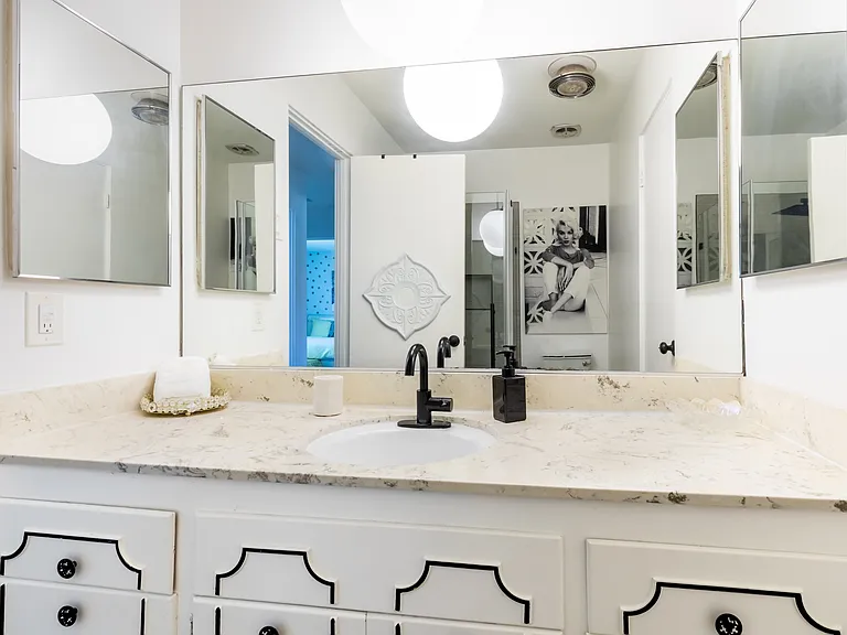 1390 S San Joaquin Dr — Photo 19
