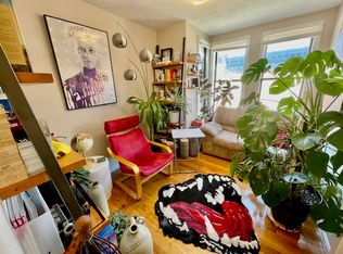 24 Cooper St APT 6, Boston, MA 02113
