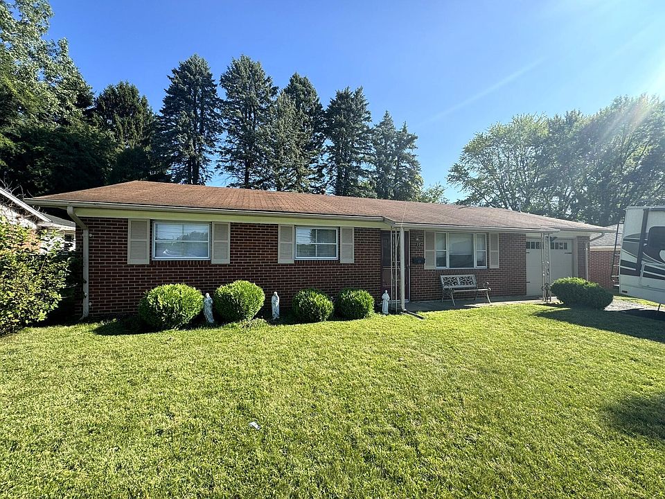 1st image of 27 Eastmoor Dr