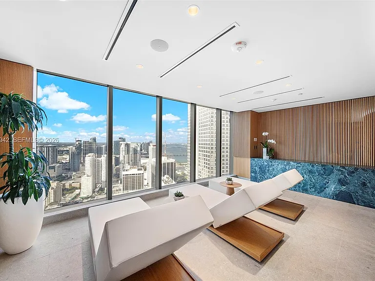 300 Biscayne Boulevard Way #1605 — Photo 33