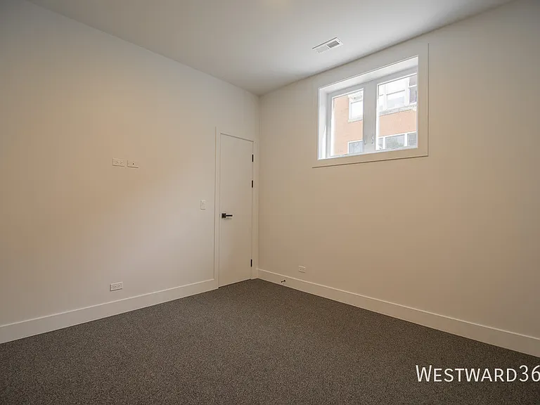 2042 W Washington Blvd #1E — Photo 25