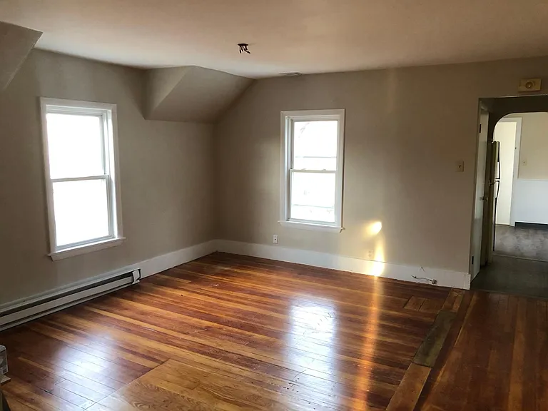 1064 Main St #2 — Photo 3