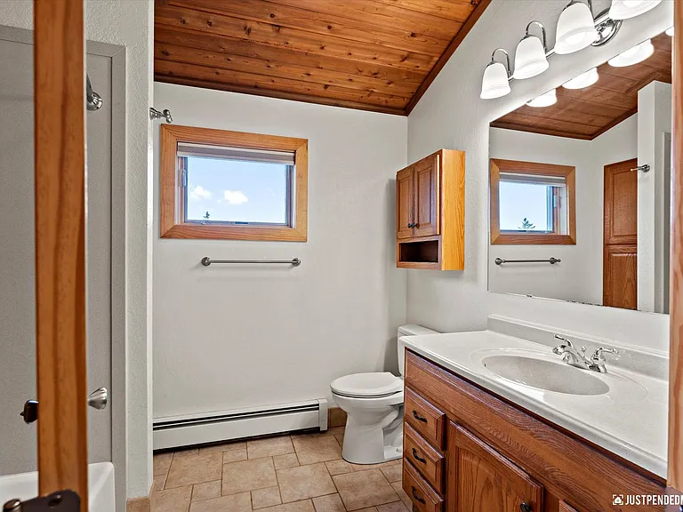 13020 Lupine Rd — Photo 19