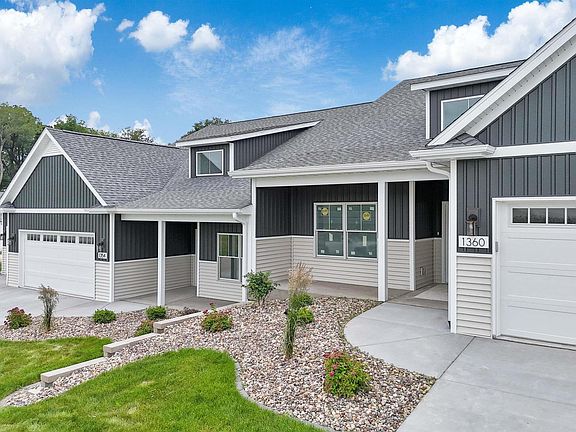 4th image of 1354 Heights Ct